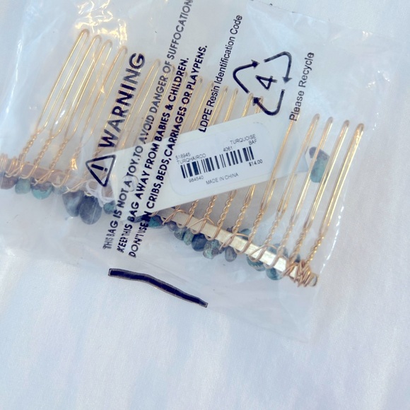 NWT Francesca’s Viola Aqua Hair Comb (Unopened) - Picture 5 of 5